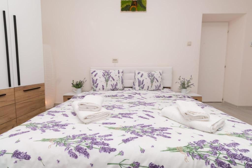 Casa Cu Lavandă Cabană
